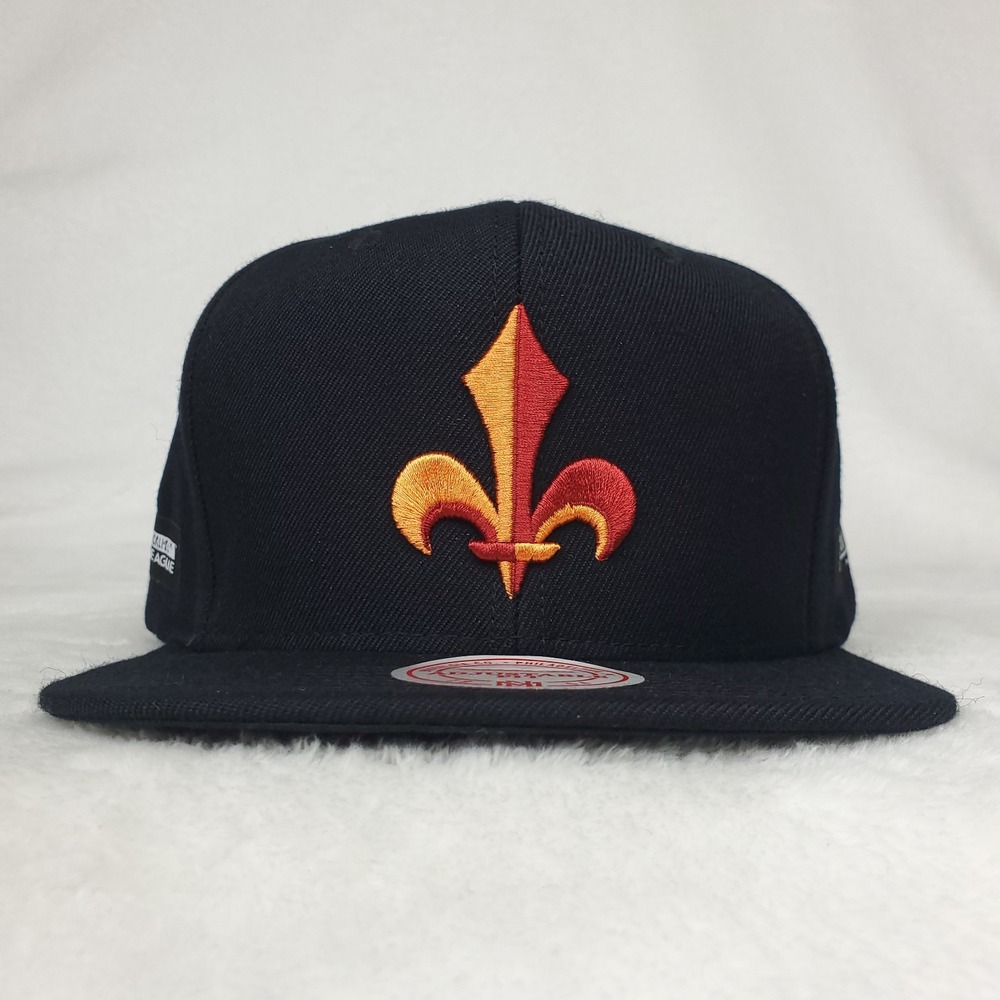 Paris Legion Call of Duty Mitchell & Ness Snapback Hat Cap 3D Logo Black NWT - Picture 2 of 8